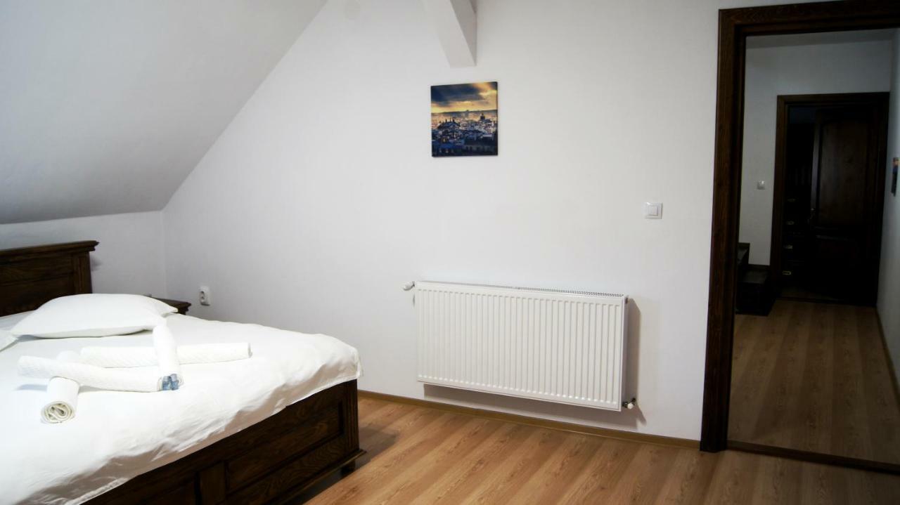 Anemona'S House In The Center Of Sibiu Villa ภายนอก รูปภาพ